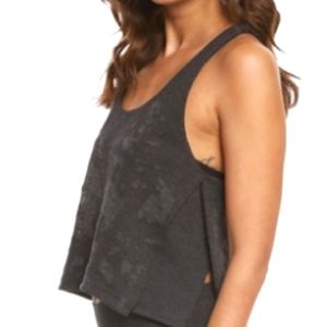 Alo Yoga crop step tank
